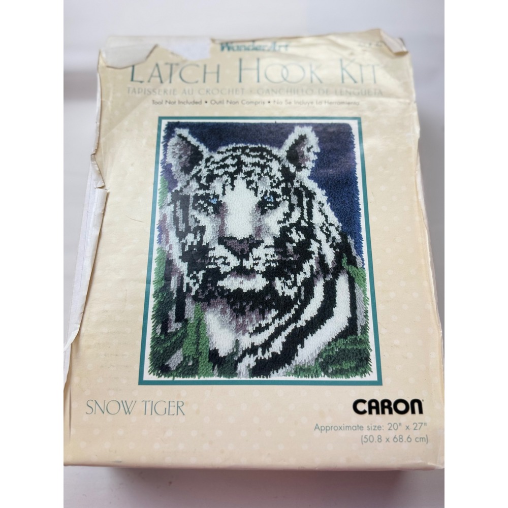 Vintage Caron WonderArt Snow Tiger Latch Hook Kit 20"x27"